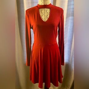 Women’s Size 10/12. Wine burgundy long sleeve Dress.
